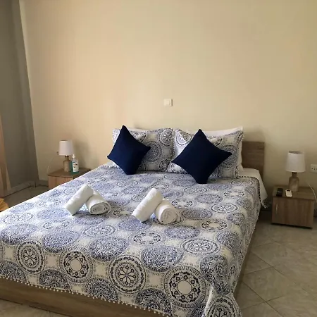 Apartahotel Vasilevi Nea Kallikrateia