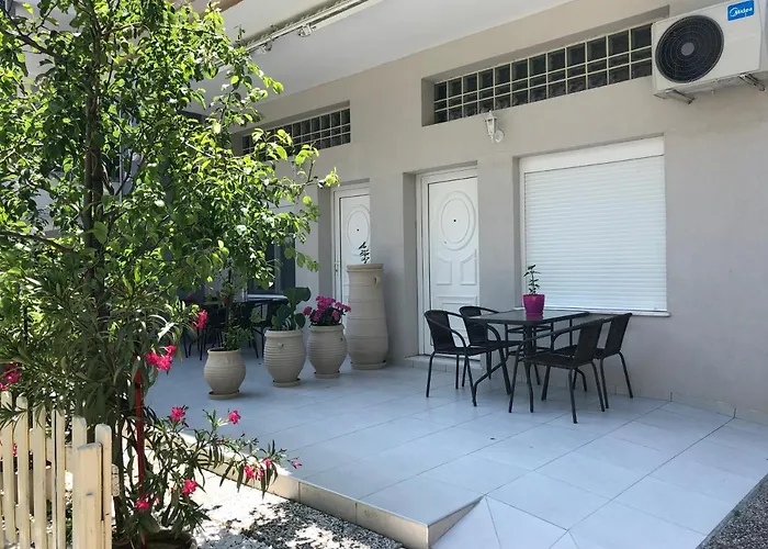 Vasilevi Aparthotel Nea Kallikrateia